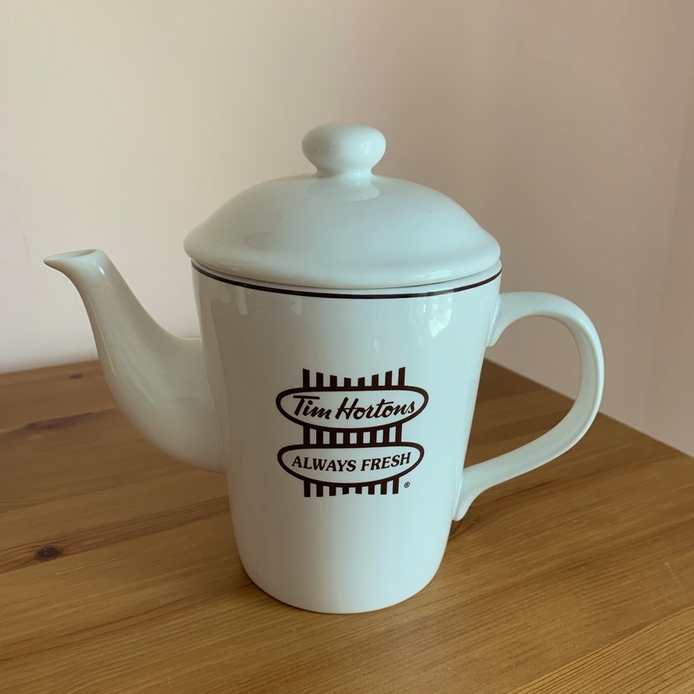 Tim Hortons Tea Pot - Picture 5 of 10